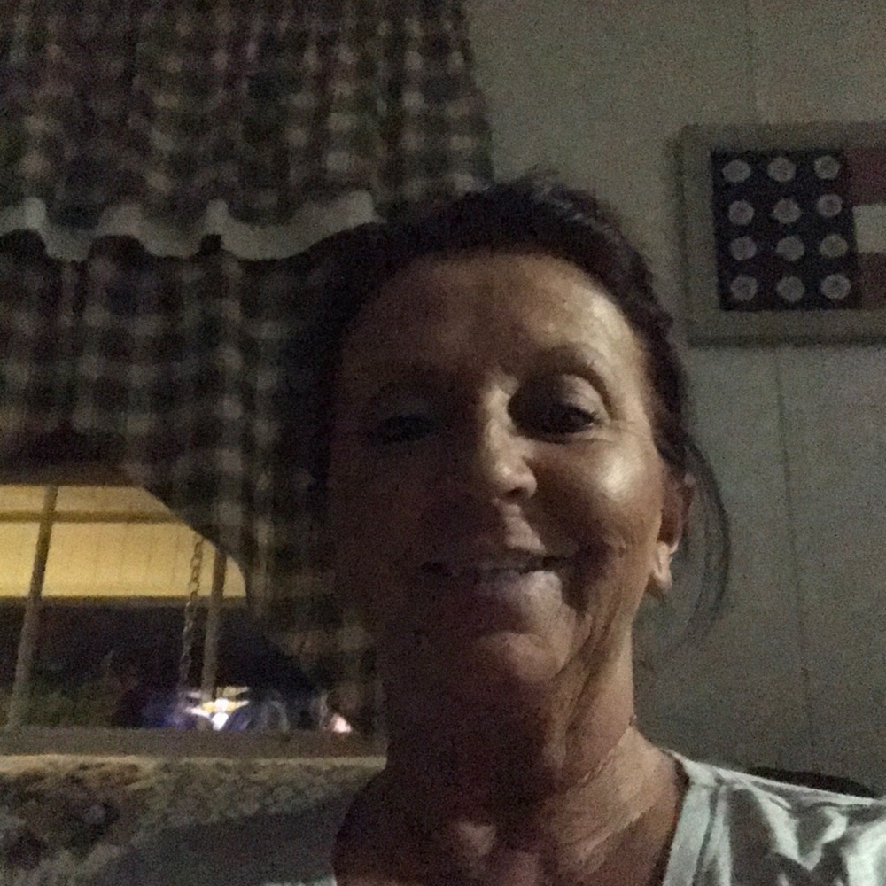 Meet your Posher, Beth